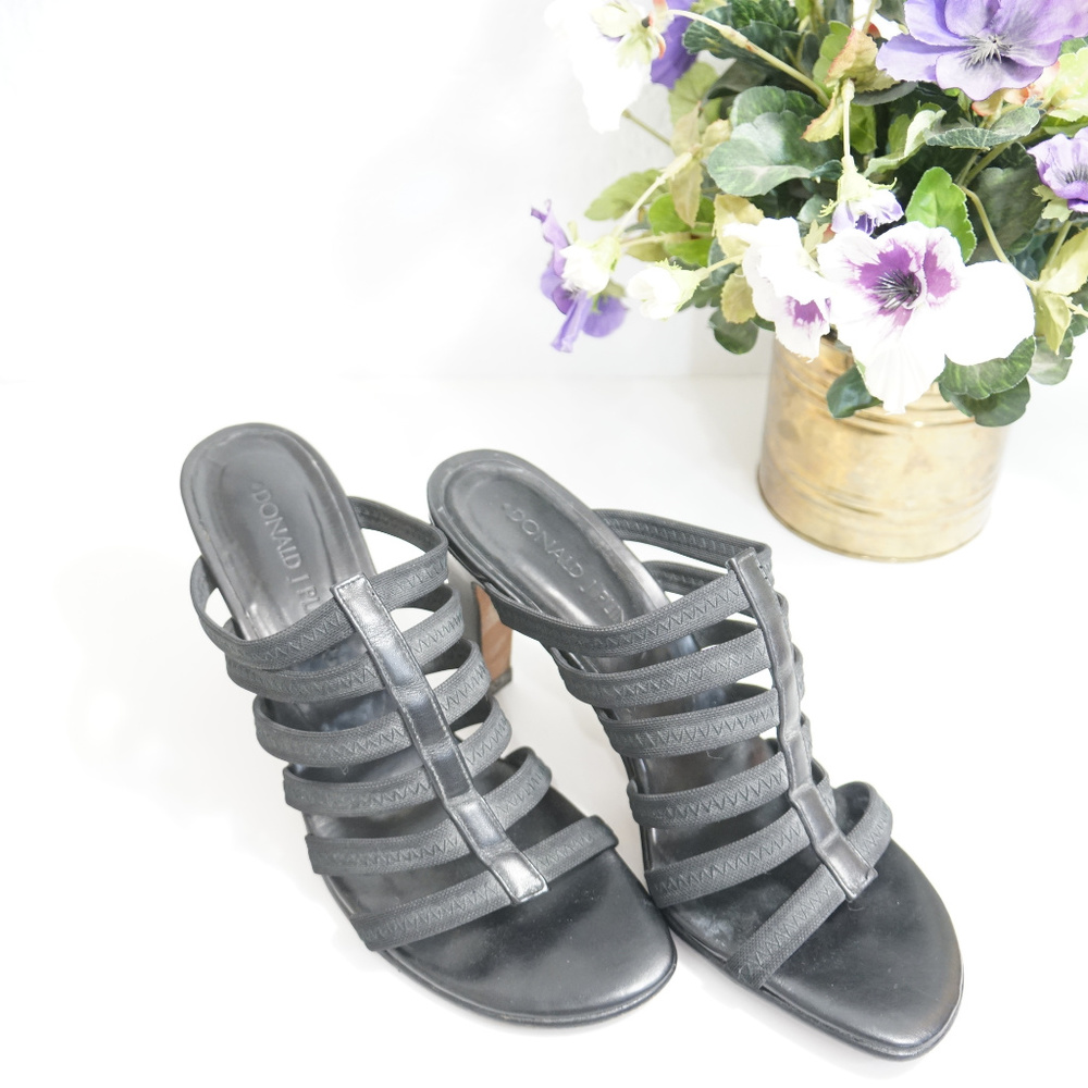 Donald Pliner JOSEE Strappy Black Heel 7.5